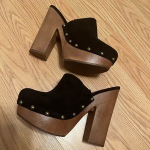 Black Mossimo Chunky Platform Wooden Clogs with Studs